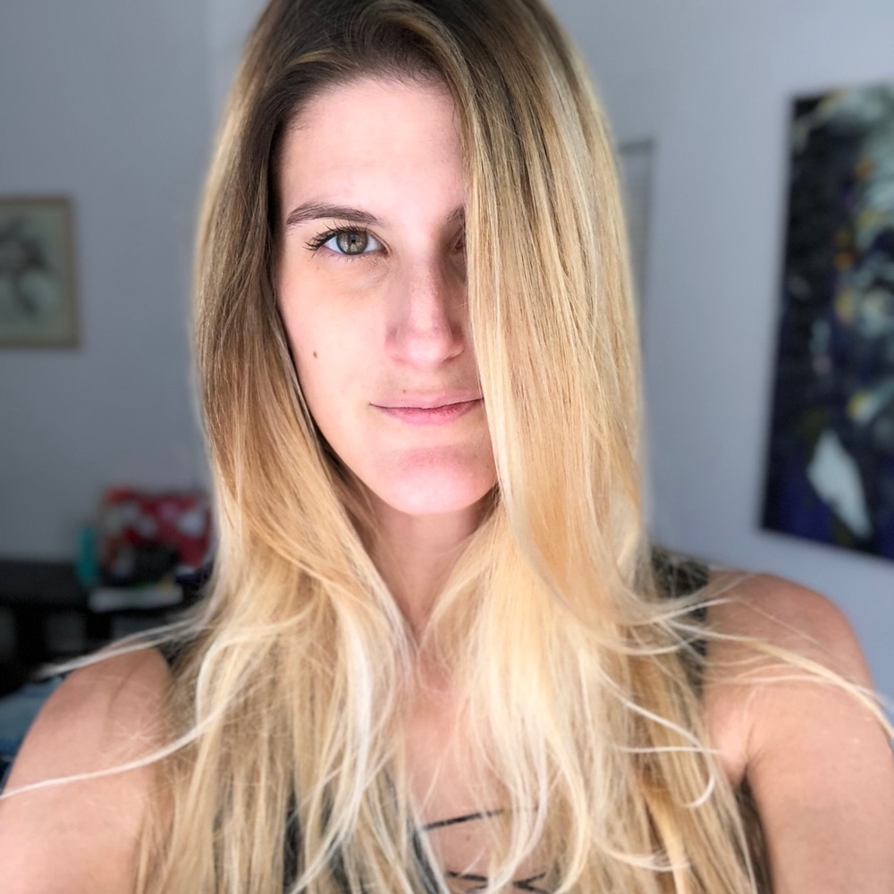 Meet your Posher, Nathalia